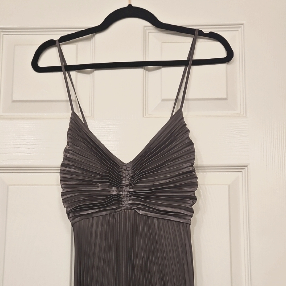 Elegant Plum Pleated Spaghetti Strap Dress